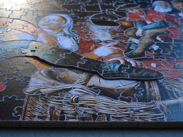 Rising Leg Detail