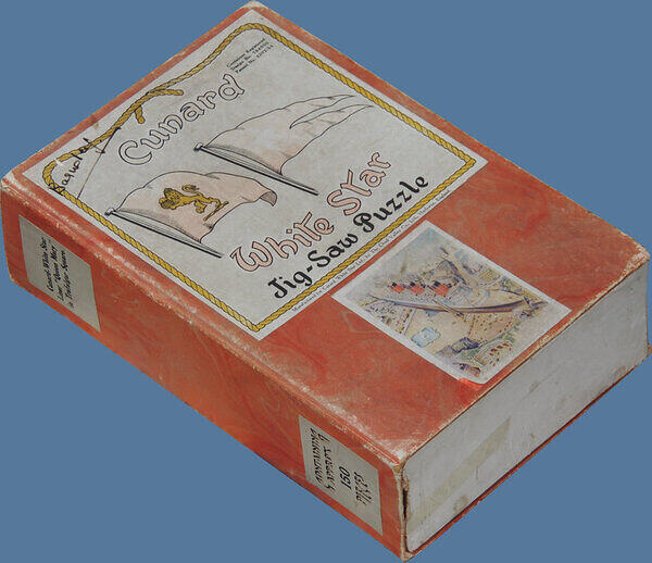 Queen Mary in Trafalgar Square (Box 2).JPG