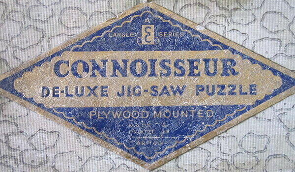 Connoisseur Deluxe (Label).JPG