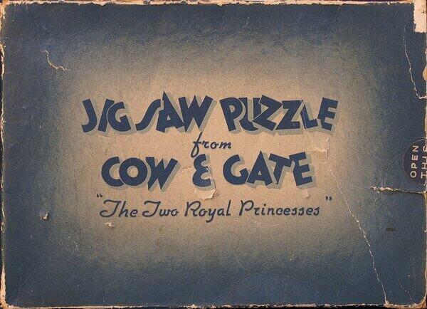 THE TWO ROYAL PRINCESSES (BOX).JPG