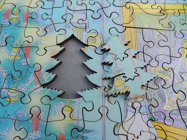 Christmas Conundrum (Figurals 1).JPG
